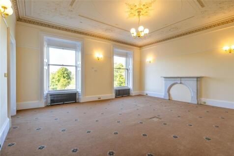 9 bed, 6 bath Terraced in Glasgow - Photo 40