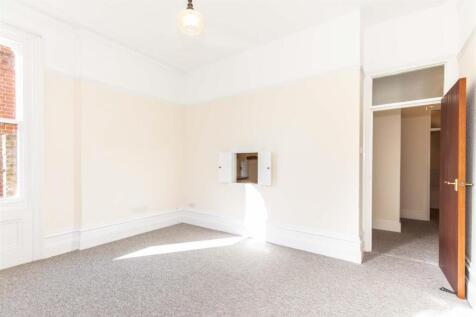 3, 11 Downsview Road-21.jpg