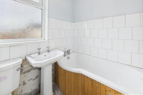 CAM02318G0-PR0476...