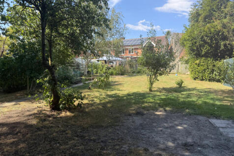 3 Bedroom Semi Detached Home For Sale