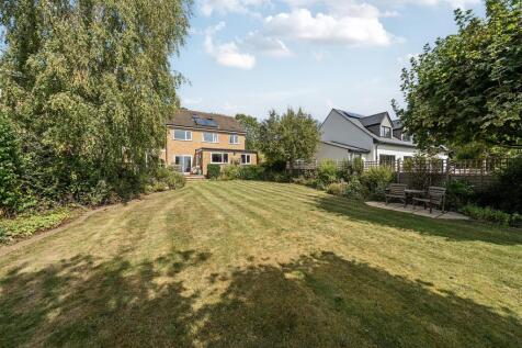 25 Bradden Road, Greens Norton (11).JPG