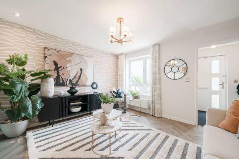 3 Bedroom Semi-Detached in PR1 9ZJ