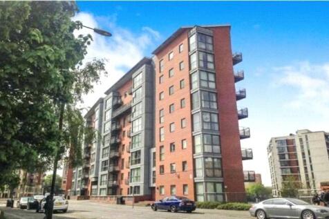 AVAILABLE AUGUST. Presenting this stunning modern upper floor apartment situated in a prime location. This beautifully furnished property boasts two spacious bedrooms, perfect for a small family or pr