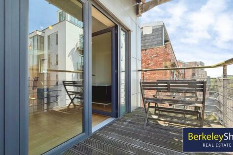 Balcony (2)