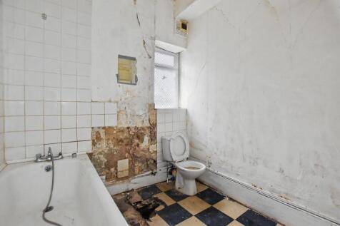 220 Burrage Road, Woolwich, London, SE18 7JU
