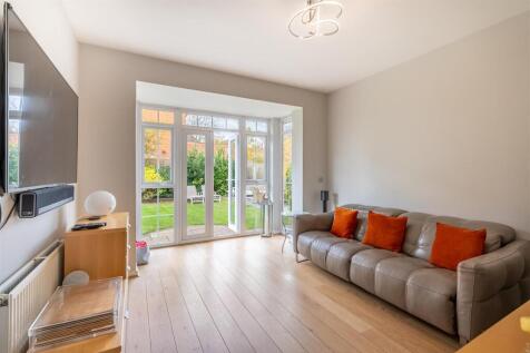 Brook Farm Close-20.jpg