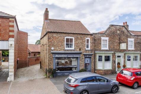 Retail Property (high street) for sale in birdforth