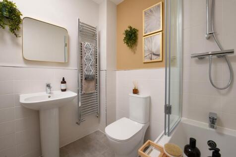 Internal image of bathroom The Greenwood
