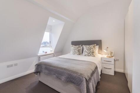 M&M, flat B, 105 ...