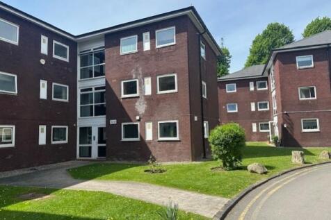 Well-Presented One-Bedroom First Floor Flat – Excellent Location. A well-presented one-bedroom first floor flat, ideally situated in a purpose-built residential block within walking distance of Heaton