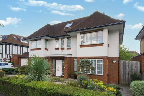 Exceptional 6-Bedroom Detached Home on One of Tem