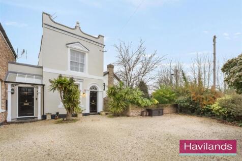 78 Vicars Moor Lane N21 1BN-1.jpg
