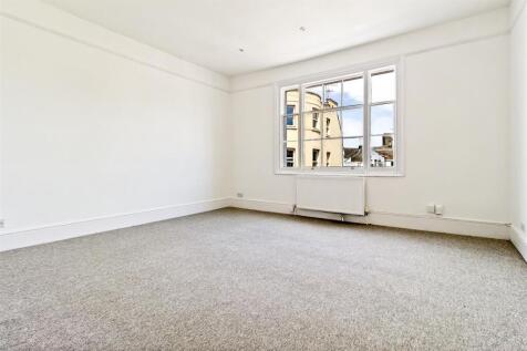 Park Crescent, 11D-001.jpg