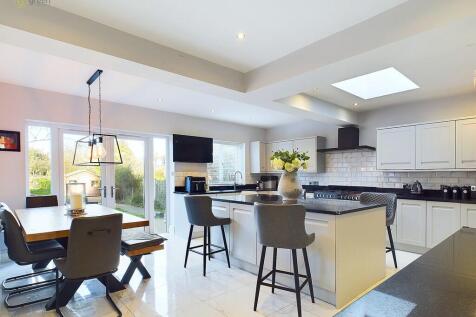 CAM03830G0-PR0111...