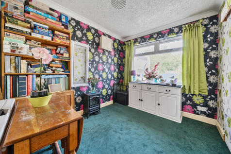 1328710-10-688770...