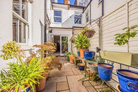 Property Image 28
