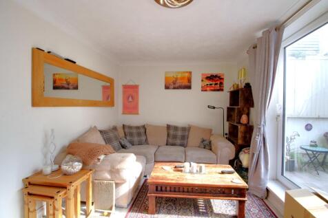 Living room 1