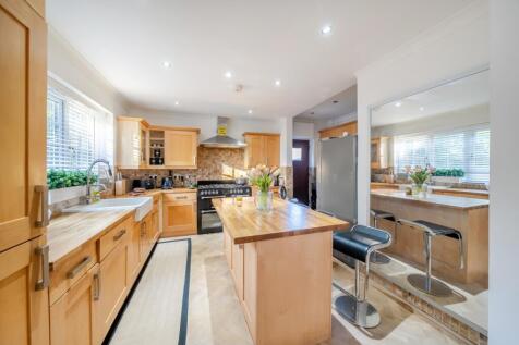 1384298-11-6926de...