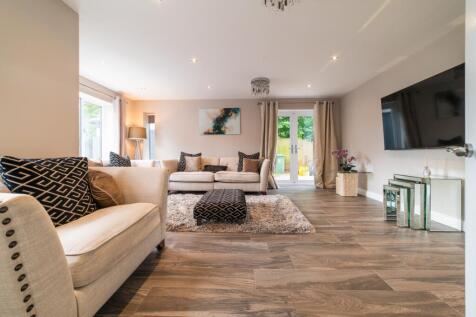 Award-winning Media team on EVERY Listing_28