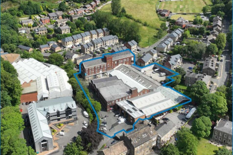 Commercial Property to rent in old tame