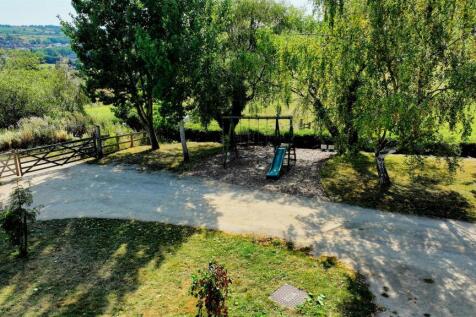 dji_fly_20250825_115100_567_1756123923855_aeb-comb