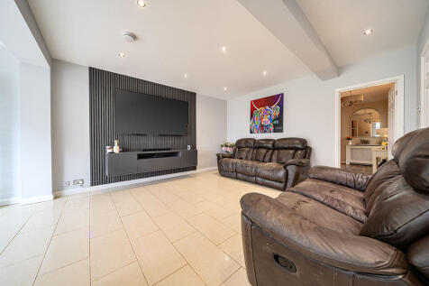 Kitchen/Breakfast/Family Room