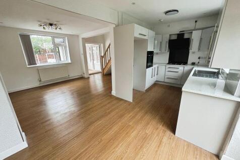 Kitchen & Dining Room