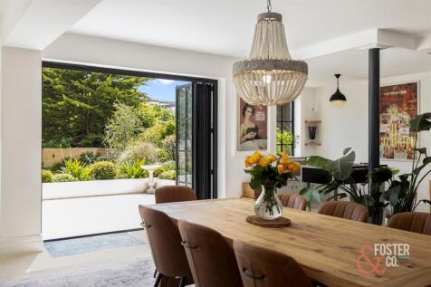 Cromwell Road, 72-032.JPG