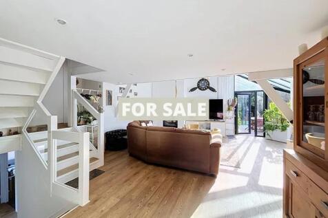 Property Image 18