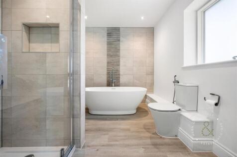 The Paddock (42).jpg