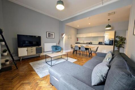 Living Room.jpg