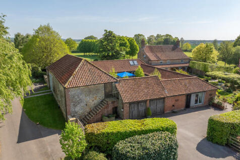 Drone - Thorpe Fa...