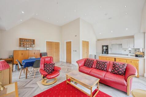 Lounge/Kitchen/Dining Room