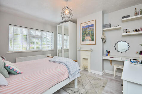 Edward Knight 202...