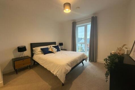 PHOTO-2025-11-07-...