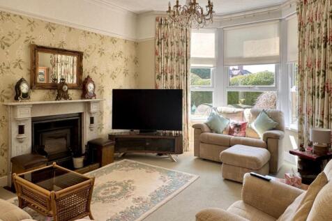 Apartment 1 - Reception Room