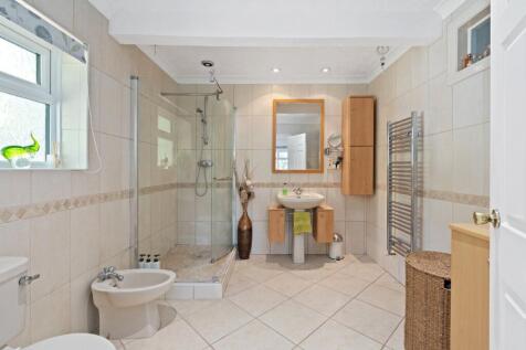 Ensuite Shower Room