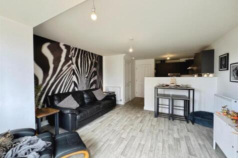 e45d318a--4600-B37F-759BCE2805D7-10852-000007A268E