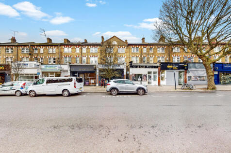 Terraced in W13 8JP