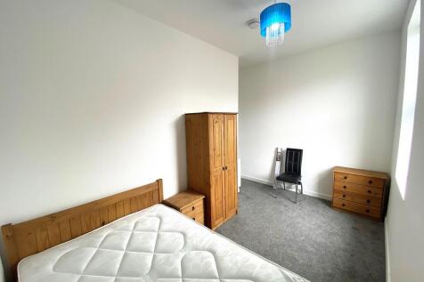 1 Bedroom House in PO5 4HW