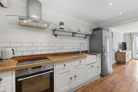 8684128-interior05.jpg