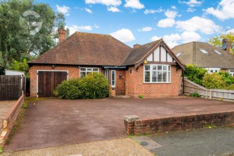 Hays Walk, Cheam, Sutton, Surrey, SM2 7NQ