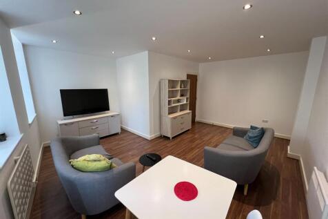 processed-14C72D6E-0A6E-43C1-AB67-80AE26C5E215.jpe