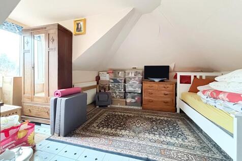 Loft Room/ Bedroom 3