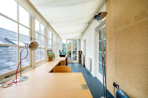 7 Old Library Apartments (22).jpg