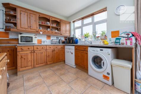 252 Hale End Road_0036.jpg