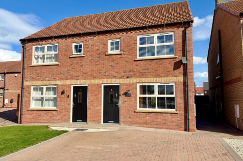 3 Bedroom Semi Detached for Sale