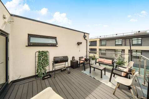 Shared roof terrace angle 4