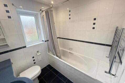 processed-27DD2A4A-B54E-4CCA-8BD9-EDA4E70B8EBC