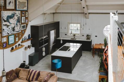 Academy_Apartments-31.jpg